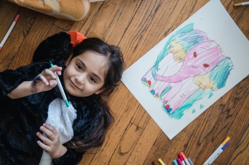 Participate in art therapy,9 Best ways art can enhance the quality of your lives